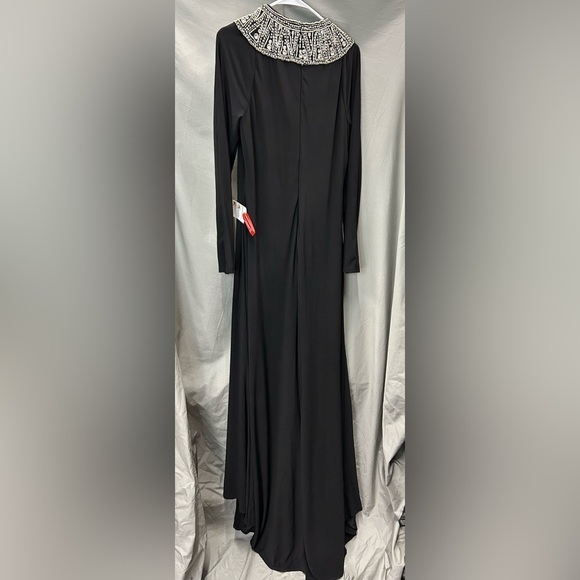 Mac Duggal 25926 NWOT Embellished Black Collar Jersey Gown - Picture 5 of 6